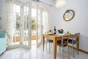 家庭公寓, 2 間臥室 (Appartamento Bella Vista) | 用餐區