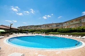 Family Apartment, Multiple Bedrooms (Casa Kristall Lago) | Pool