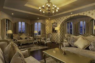 บริเวณนั่งเล่นที่ล็อบบี้