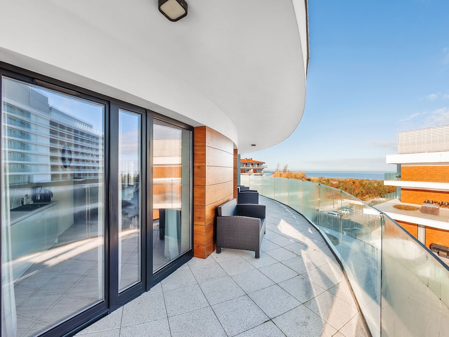 Apartment (306) | Balcony