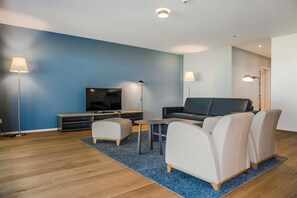 Appartement, 2 slaapkamers | Woonruimte | Flatscreentelevisie en vloerwarming