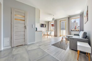 公寓 (17) | 起居区 | 平板电视