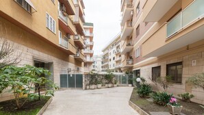 星評価なしの画像、5 / 18、ボタン