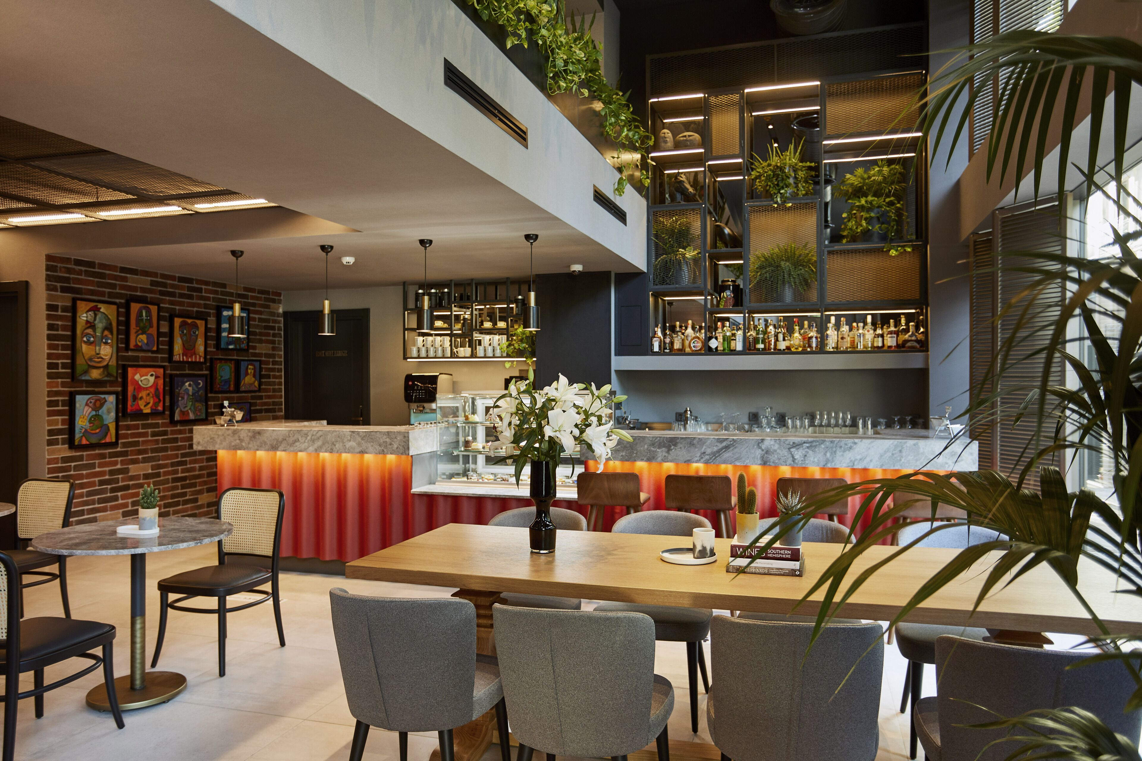 Daily buffet breakfast (EUR 17 per person)