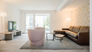 Appartement, 2 slaapkamers | Woonruimte | Flatscreentelevisie en vloerwarming
