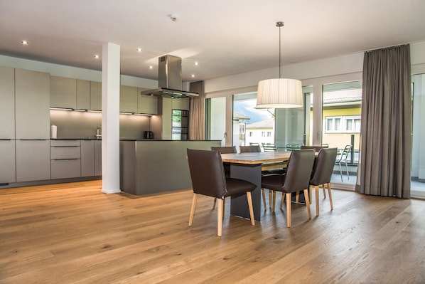 Apartment, 3 Bedrooms | Private kitchen | Full-size fridge, oven, stovetop, dishwasher