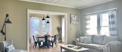 Älytelevisio, kirjoja