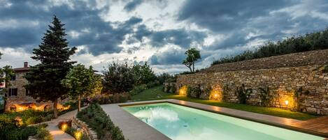 Seasonal outdoor pool