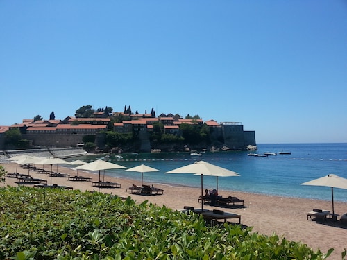 Penthouse Apartment Sveti Stefan