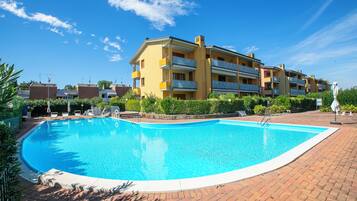 Piscina stagionale all'aperto