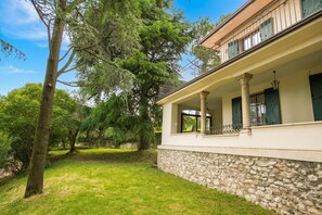 Family Apartment, Multiple Bedrooms, 2 Bathrooms (Villa Alberti Appartamento Bruna) | Exterior - Villa Alberti Appartamento Bruna (Salò)