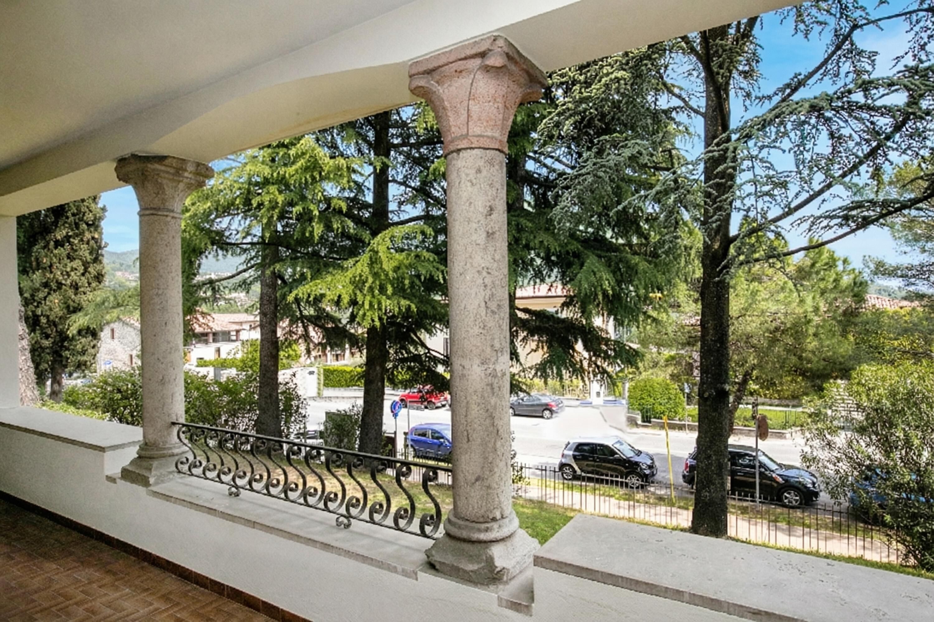 Familienapartment, Mehrere Schlafzimmer, 2 Bäder (Villa Alberti Appartamento Bruna) | Unterkunftsgelände
