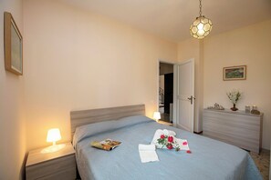 Appartement Familial, plusieurs chambres, 2 salles de bains (Villa Alberti Appartamento Bruna)