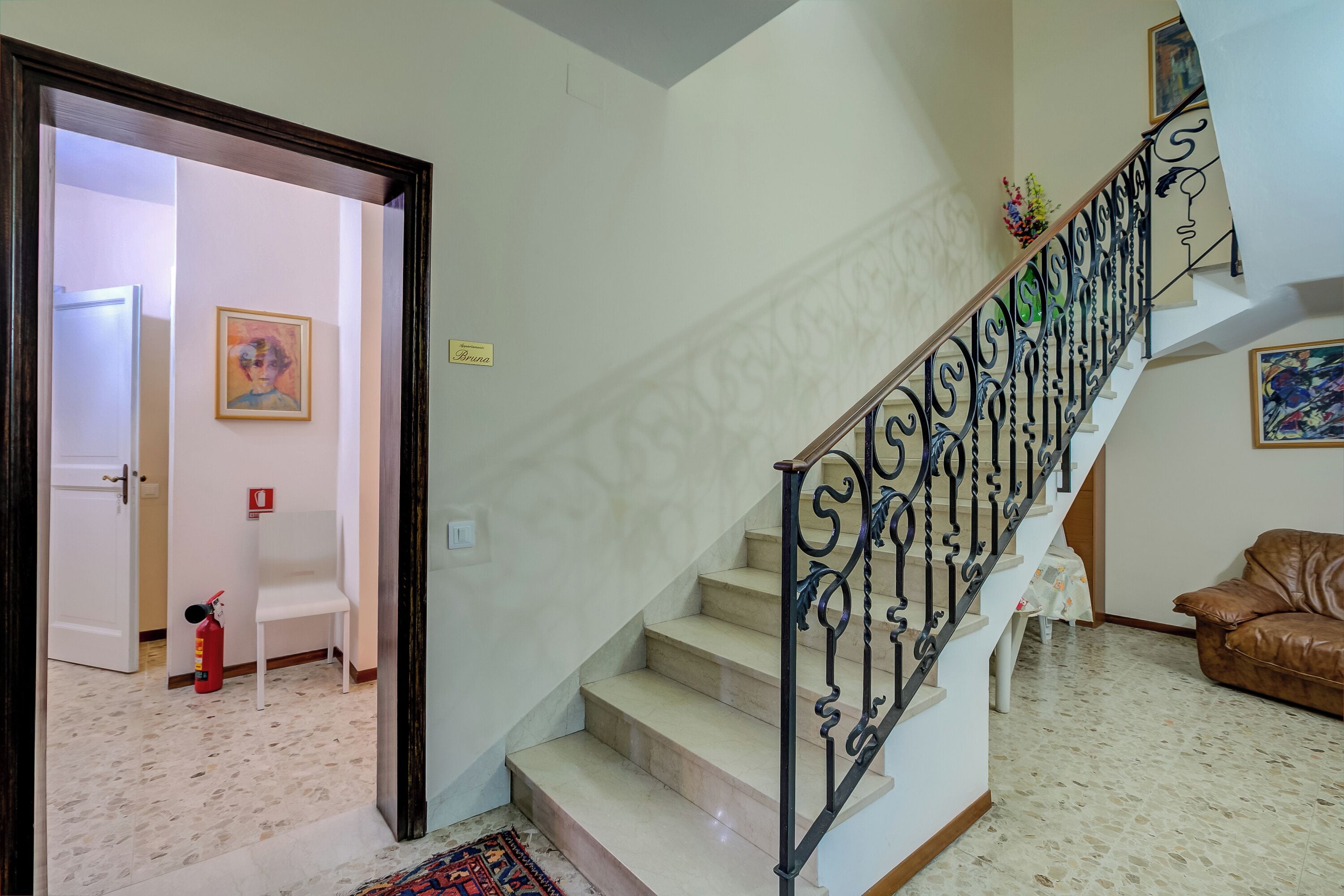 ファミリー ヴィラ ベッドルーム (複数) (Villa Alberti 900m from Garda lake) | 階段