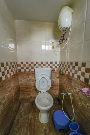 Quarto luxo | Banheiro