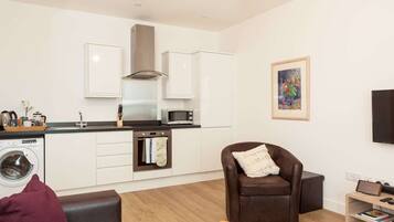 Apartment | Living area | Smart TV, Netflix, streaming services