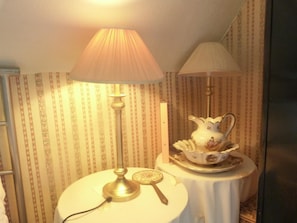 Printers - Ms McCreadys Guest House (Doncaster)