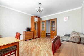 Télévision à écran plat