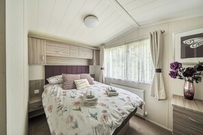 3 chambres, fer et planche à repasser, accès au Wi-Fi (inclus)