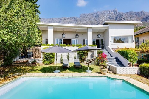 Backup Powered Spacious Villa with Table Mountain Views, Private Pool and Garden
