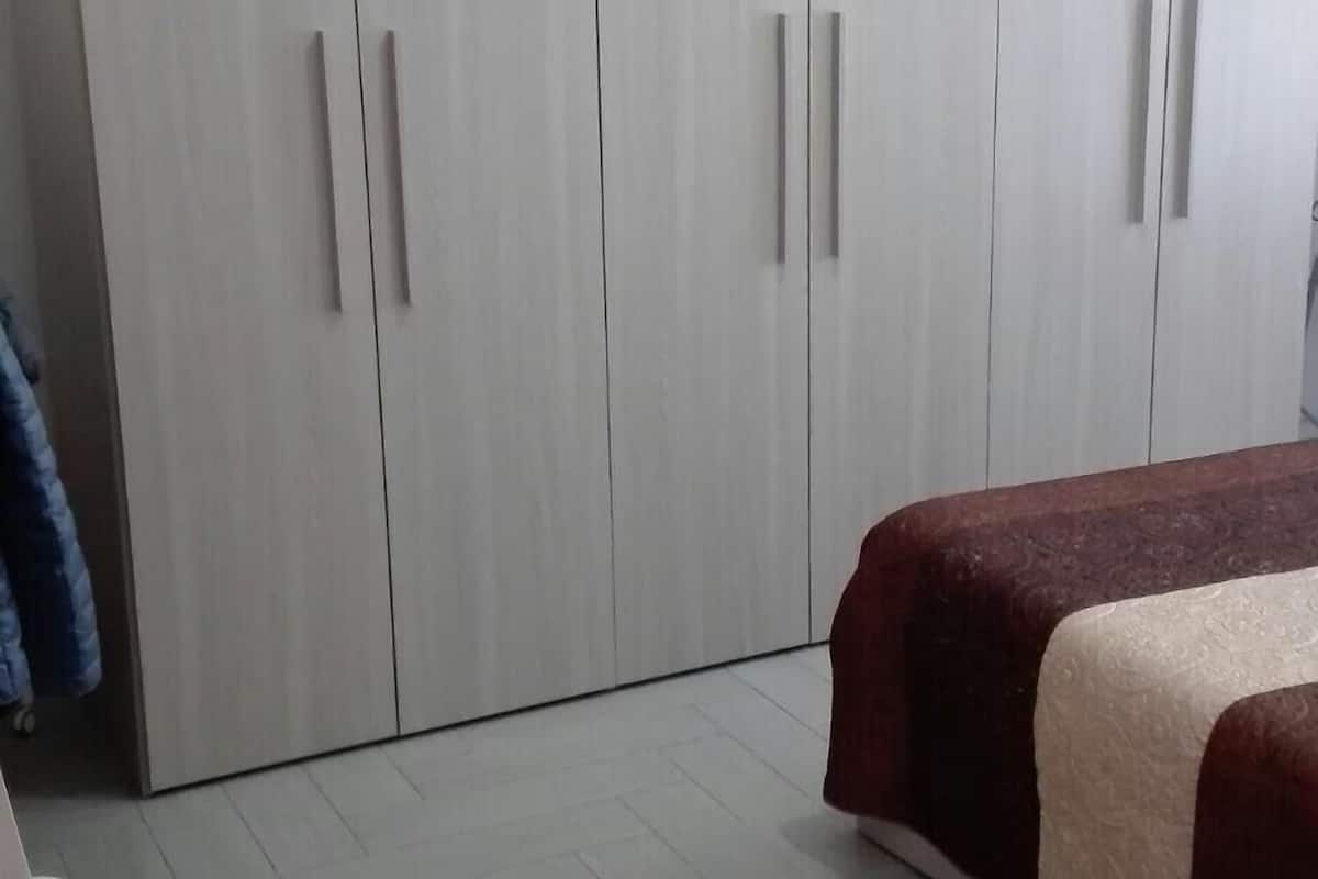 Tende oscuranti, insonorizzazione, ferro/asse da stiro, Wi-Fi gratuito