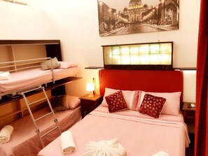 Quadruple Room | Free WiFi - Affittacamere Sereno (Rome)