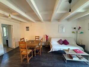 Interior - Apartment T2 Calme Lac, hiking, spa, rehabilitation. (Camplong)