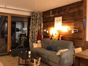 Televisión y reproductor de DVD 