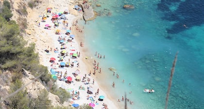 Neues 2020! Kleines Haus 500 Meter vom Strand entfernt, privater Pool