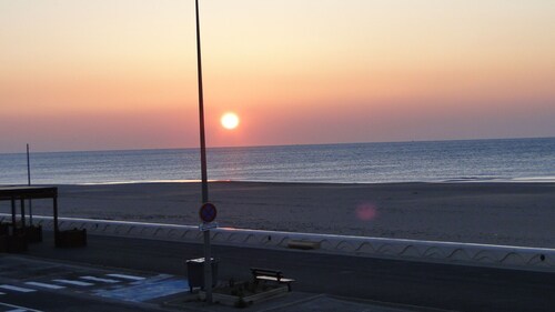 Superb T4 apartment panoramic waterfront