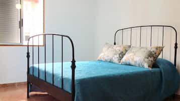 4 slaapkamers, een strijkplank/strijkijzer