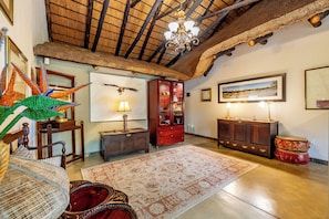 Quầy tiếp tân