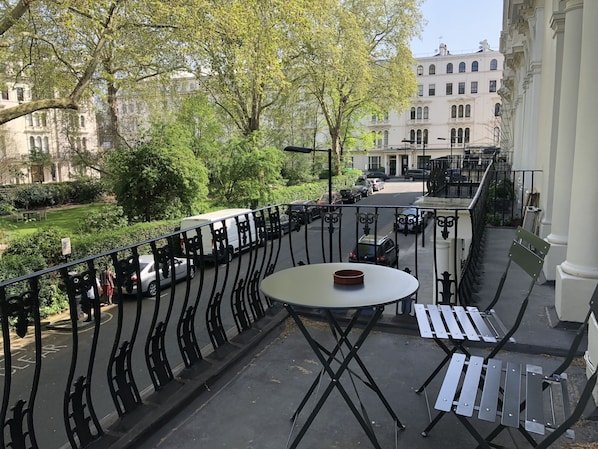 基本開放式客房 | 陽台景觀