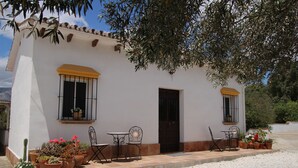 Front of property - Finca El Limonar (Álora)
