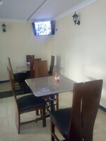 Desayuno completo incluido todos los días 