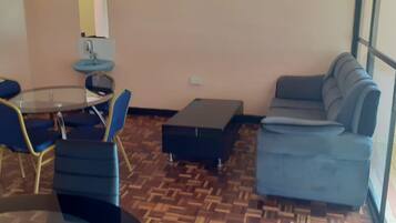 Gratis kontinental frukost varje dag