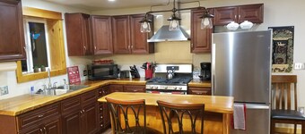LOVE SHACK CABIN RENTAL. Located in Coffman Cove on Prince of Wales Island.