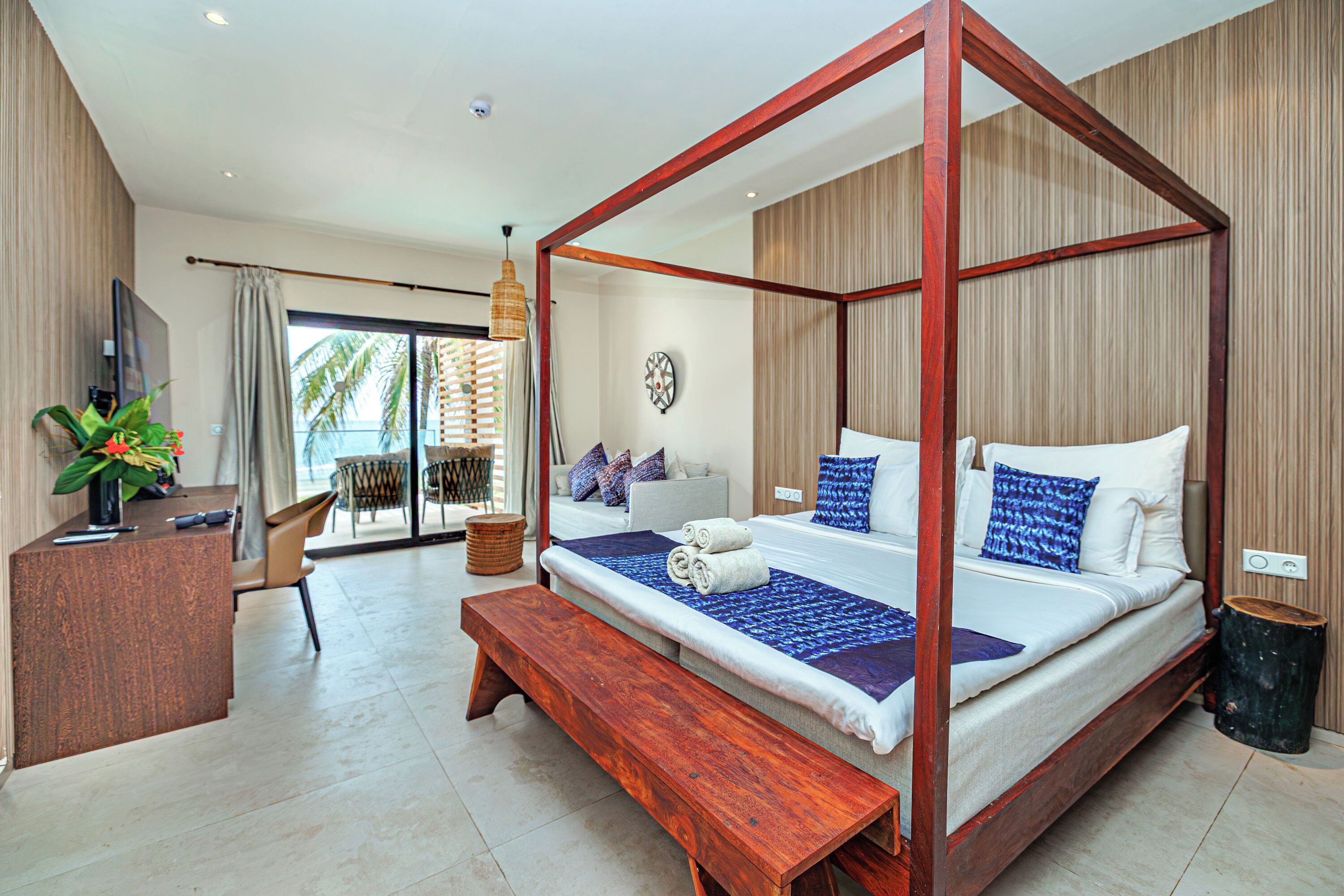 Premium Room, Ocean View | Egyptian cotton sheets, premium bedding, minibar, in-room safe