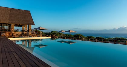 Montebelo Milibangalala Bay Resort