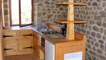 Cottage (La Cabane) | Angolo cottura privato | Bollitore elettrico