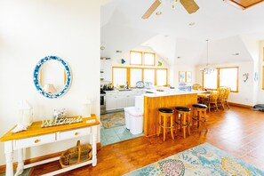 Fridge, microwave, oven, stovetop - OHP, Sleeps 12, Walk to Beach, Hot Tub, 
Pool, Game Room, Family-Friendly (Kitty Hawk)