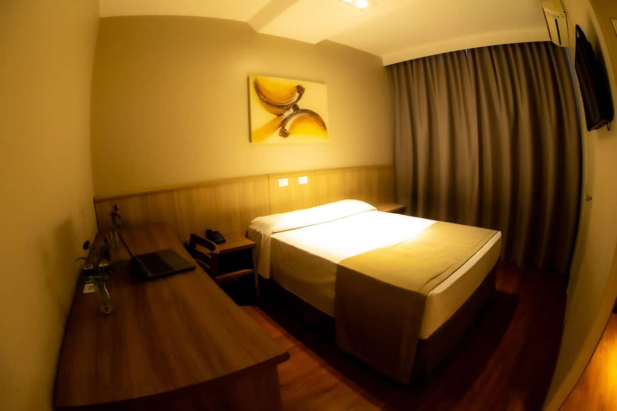 Standard Casal | 1 bedroom, desk, soundproofing, free WiFi
