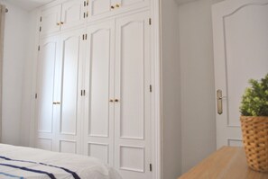 3 slaapkamers, wifi, beddengoed