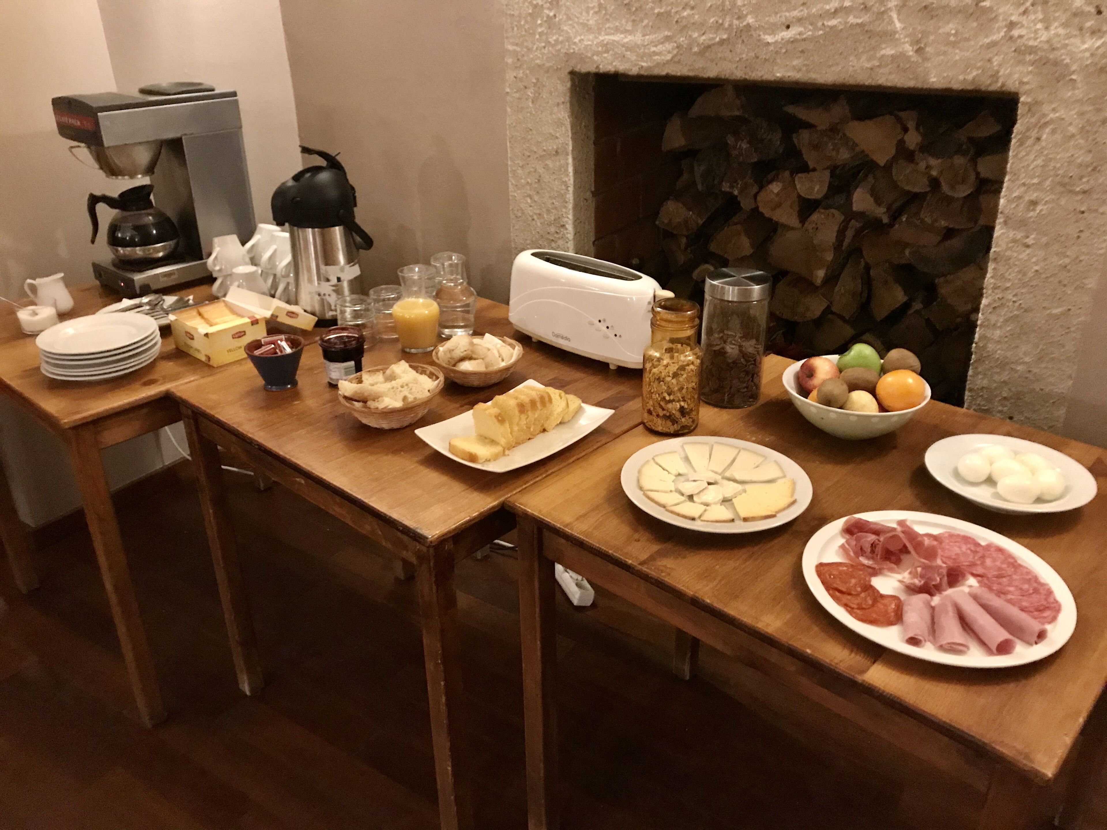 daily buffet breakfast (eur 8 per person)