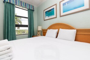 Apartment (1 Bedroom) | 1 bedroom, individually decorated, free WiFi, bed sheets - 655 Apartment Hollywood Beach (Hollywood)