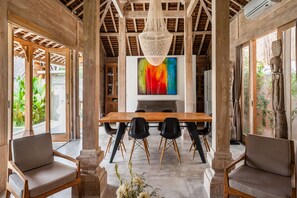 Dining - Imagine Your Family Renting a Luxury Holiday Villa Close to Kerobokan’s Main Attractions (Bali)