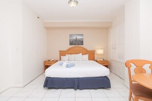 1 chambre, bureau, Wi-Fi gratuit, draps fournis