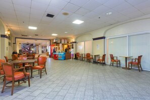 Dining - 653 Apartment Hollywood Beach (Hollywood)