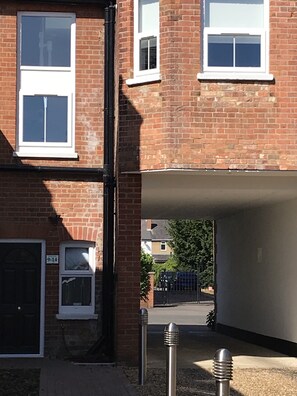 Apartment | Exterior
