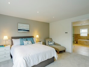3 Schlafzimmer, kostenloses WLAN, Bettwäsche